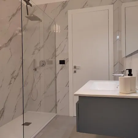 Holiday Home Апартаменти