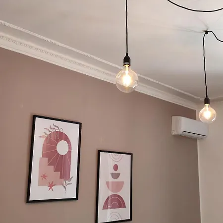 Διαμέρισμα Holiday Home