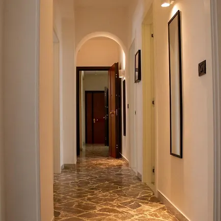 Holiday Home Бари